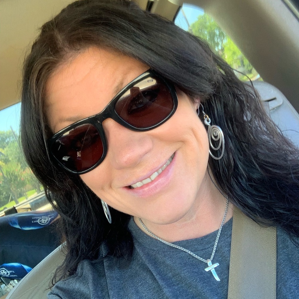 Meet your Posher, Amanda